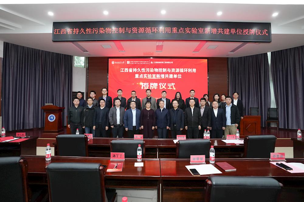 5d0edf8576b94a558fb0b98d18c25e49.jpg